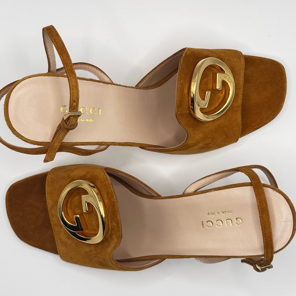 GUCCI
Blondie Slingback Sandals
37EU - Picture 10 of 16